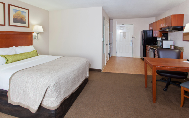 Candlewood Suites Lexington by IHG