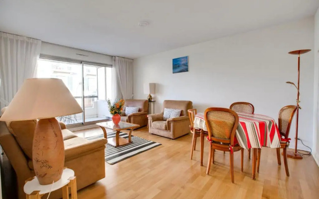 Welkeys Apartment - Pellot