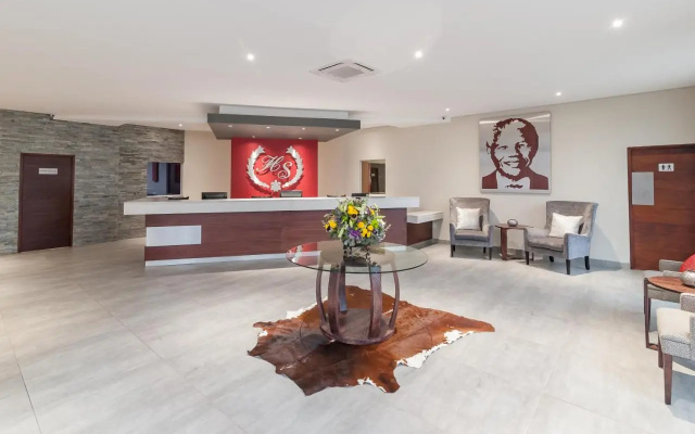 Hotel Savoy and Conference Centre