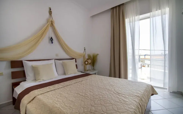 Endless Blue Apartment by Rentals Pro