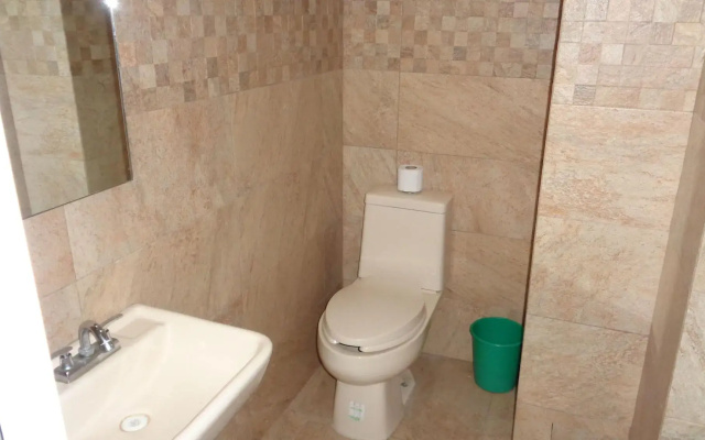 Hotel Aquario CDMX - Central del Norte