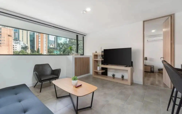Go Living Suites - 402
