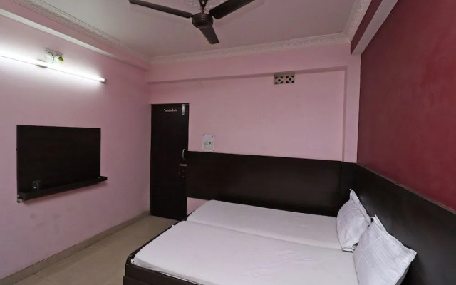 SPOT ON 42954 Hotel Ashoka 2