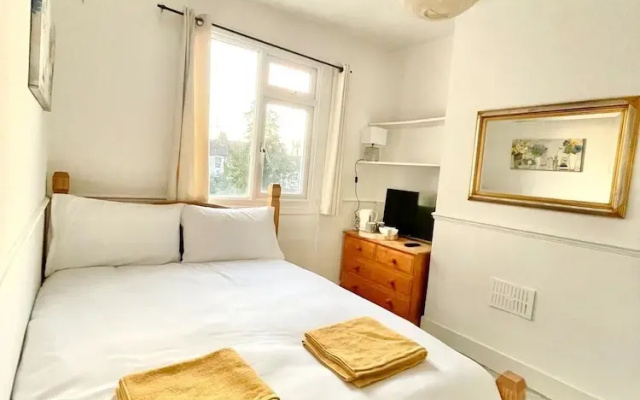 Charming Brighton Townhouse