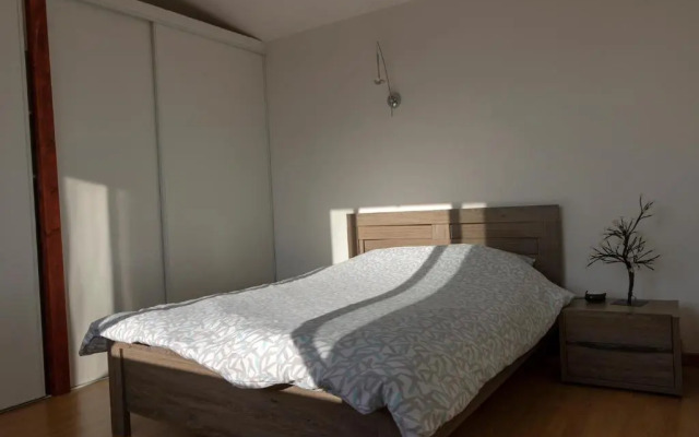 Apartement Maenat
