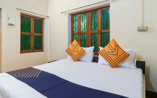 SPOT ON 68747 Shree Lodge