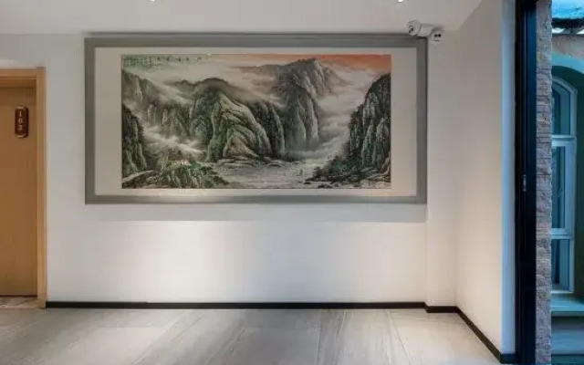 Floral Hotel·Kunming Aromatic Garden hotel (Kunming Guandu Ancient Town)