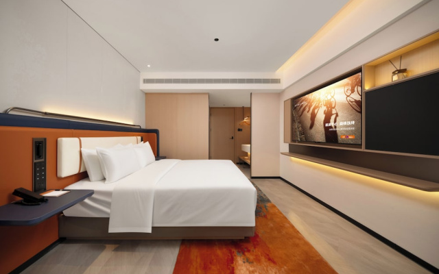 h Crystal Hotel  Xi'an West 2nd  Branch