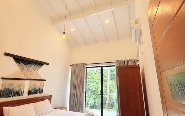 Kavana Resort and Villa
