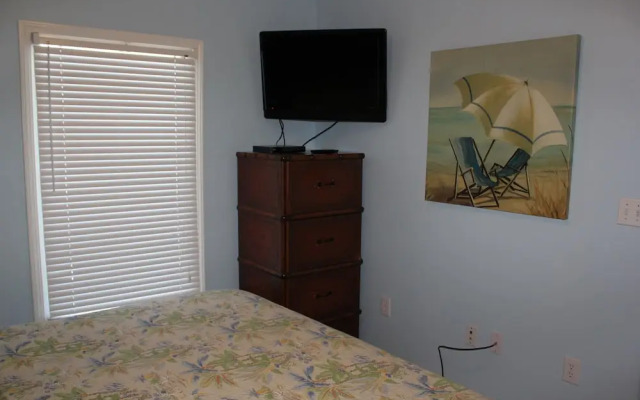 Tidewater 803 - 1 Br Condo