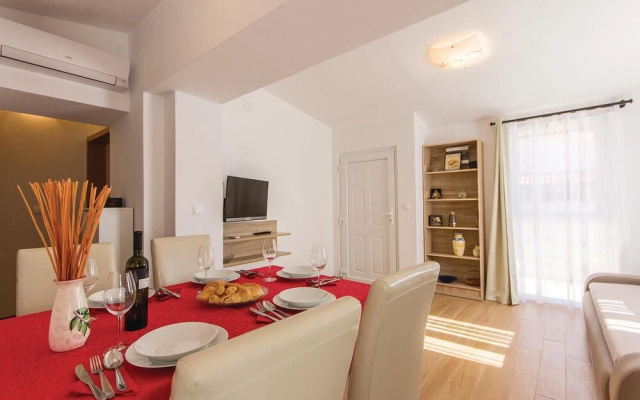 Nice Home in Hreljici With Wifi and 2 Bedrooms