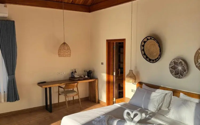 Ten Moons Sunset Villas