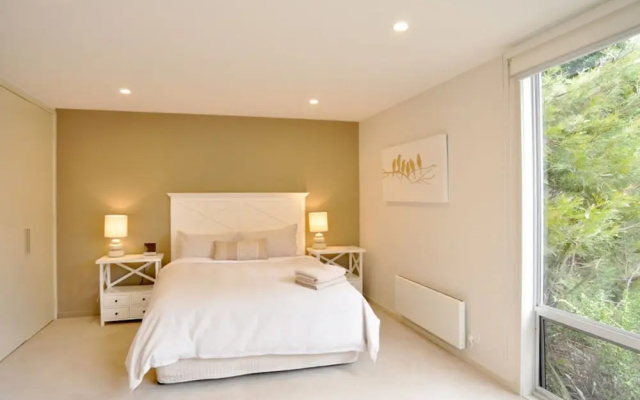 La Mer – Centrally Located – Free Wifi