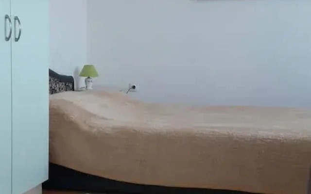 One Bedroom Apartment With a sea View
