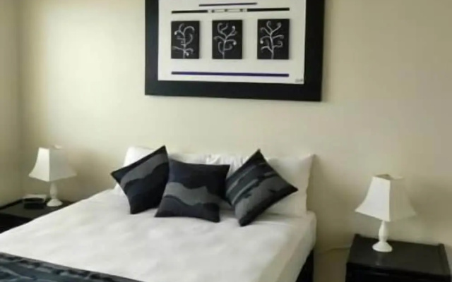 Seafarer Chase Holiday Apartments