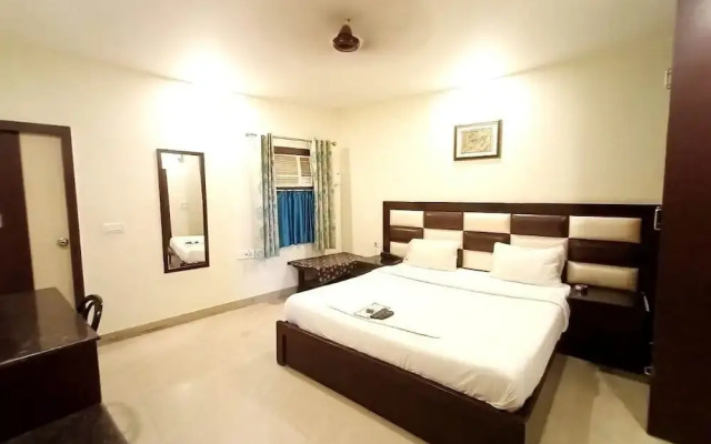 U S Fortune Hotel