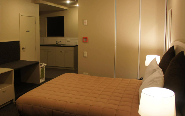 Azena Motels