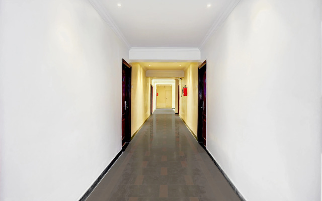 OYO Townhouse Anantapur Near Srikantam Circle