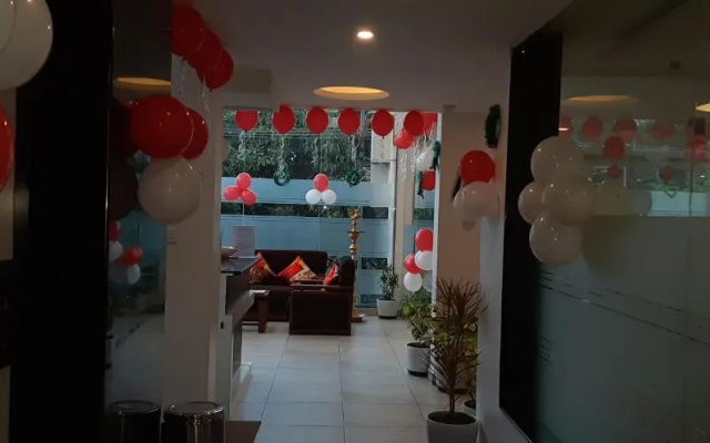 White Pearl Residency