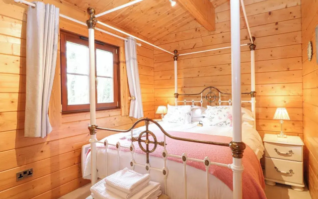Kingfisher Lodge