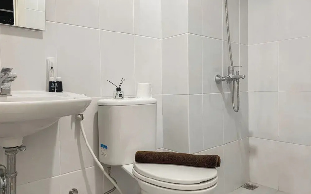 Chic and Cozy Studio at Patraland Urbano Apartment