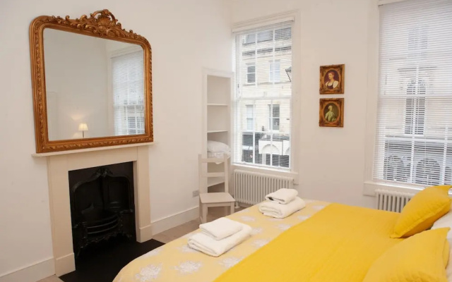 1 Bedroom Luxury Flat in Central Bath