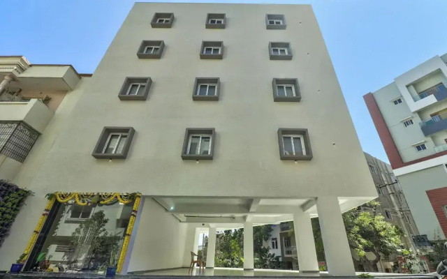 Treebo Sriz Cozy Seethamadhara