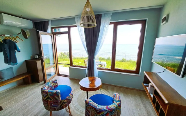 DOLPHIN BAY BOUTIQUE COMPLEX Sozopol