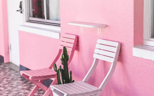 The Pink Hotel Coolangatta