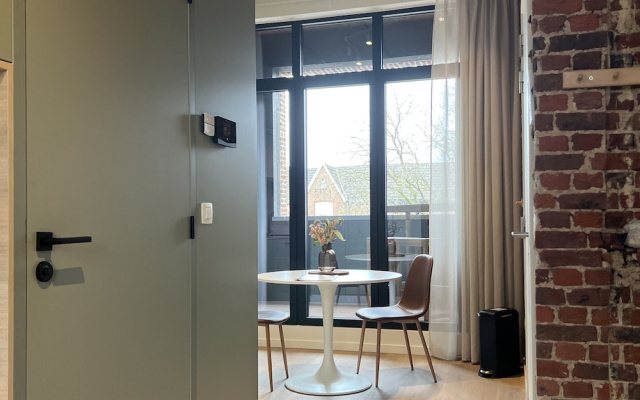 Bright Apartment in Bree With Terrace