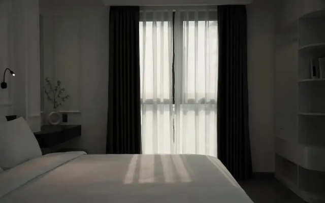 CityHouse - El Pino Realm