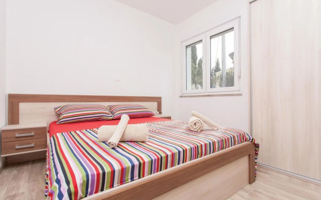 Nice Home in Njivice With Wifi and 2 Bedrooms