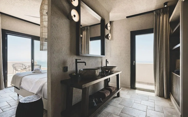 Noma Milos - Delmar Collection