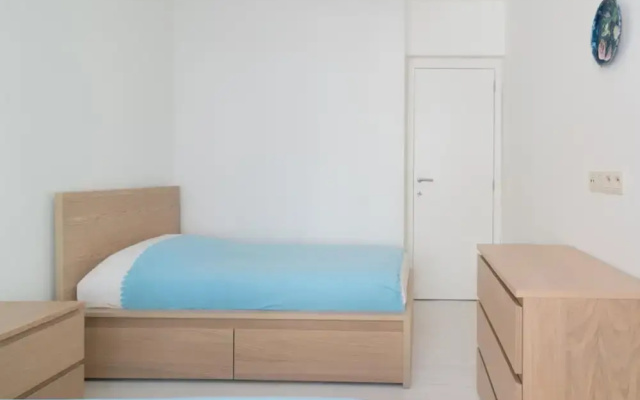 Apartment in Ostend by the Beach