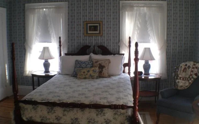Lantana House