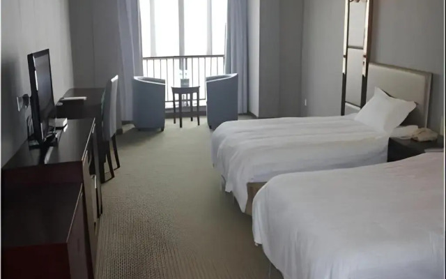 Greentree Inn Changzhou Liyang Pingling Square Business Hotel
