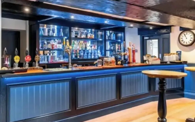 Ladybower Inn