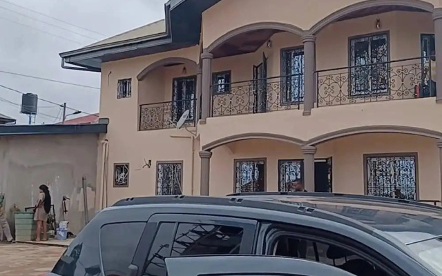 Bel Appartement Meublé À Yaoundé - Odza