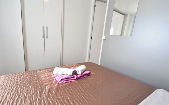 Welcoming Holiday Home in Ugljane With Swimming Pool