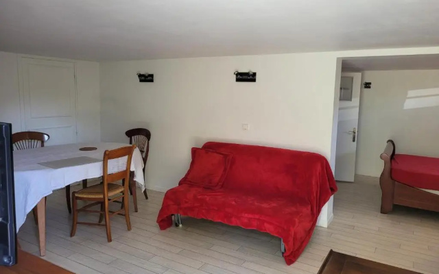 logement à 50 m de la mer !