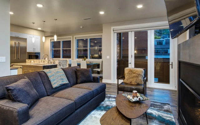 Abode at Rio Grande Villa