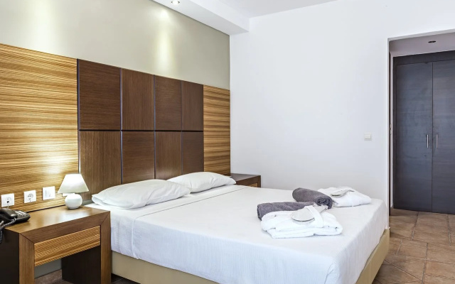 White Olive Premium Laganas - All Inclusive