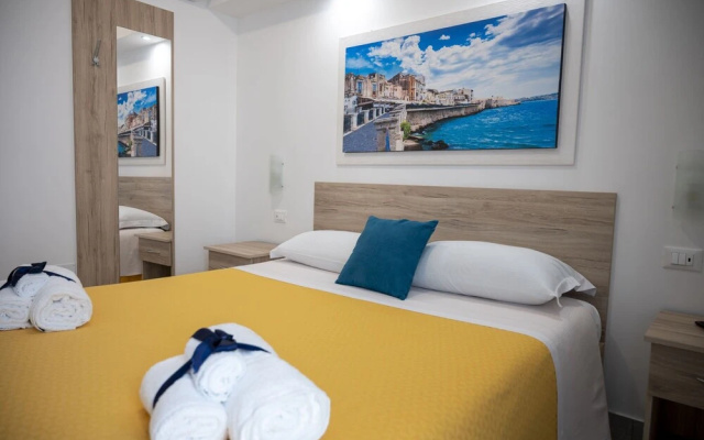 Quarzo Apartment On Sea Shore