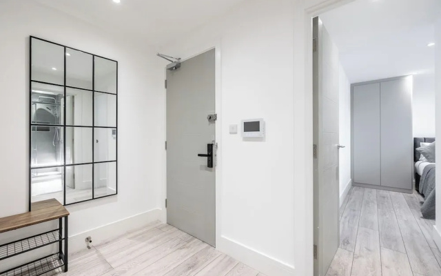 Beautiful 2Bedroom House in Central Town