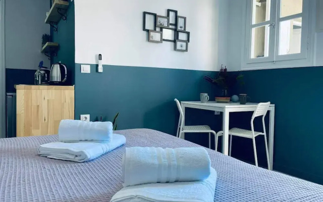 Sabbia Apartments 100m from Perissa Beach
