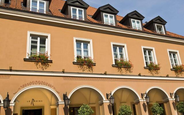 Mamaison Hotel Le Regina Warsaw вид на фасад