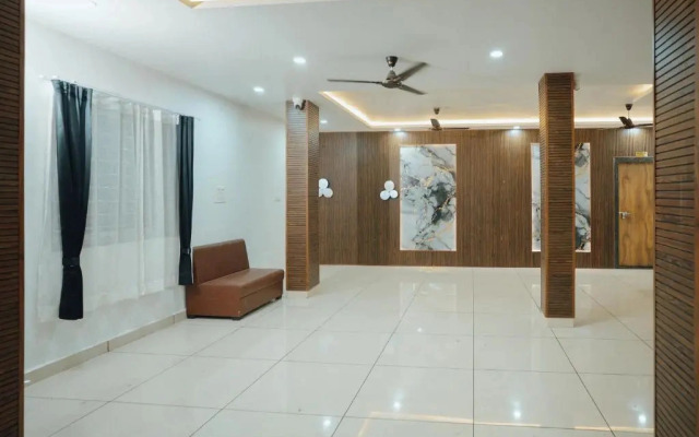 Hotel Maya Elite