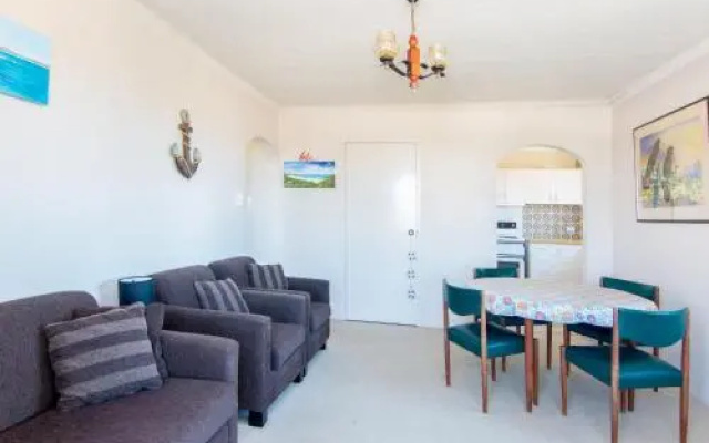 Seabreeze 4 Opposite Bowling Club