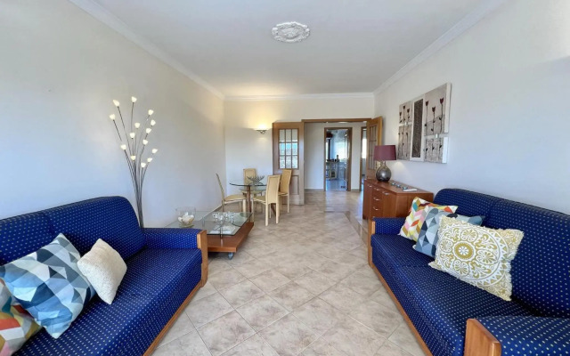 Albufeira Valley 1 With Pool by Homing