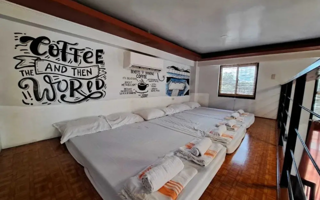 Govantes Guesthouse Loft Units